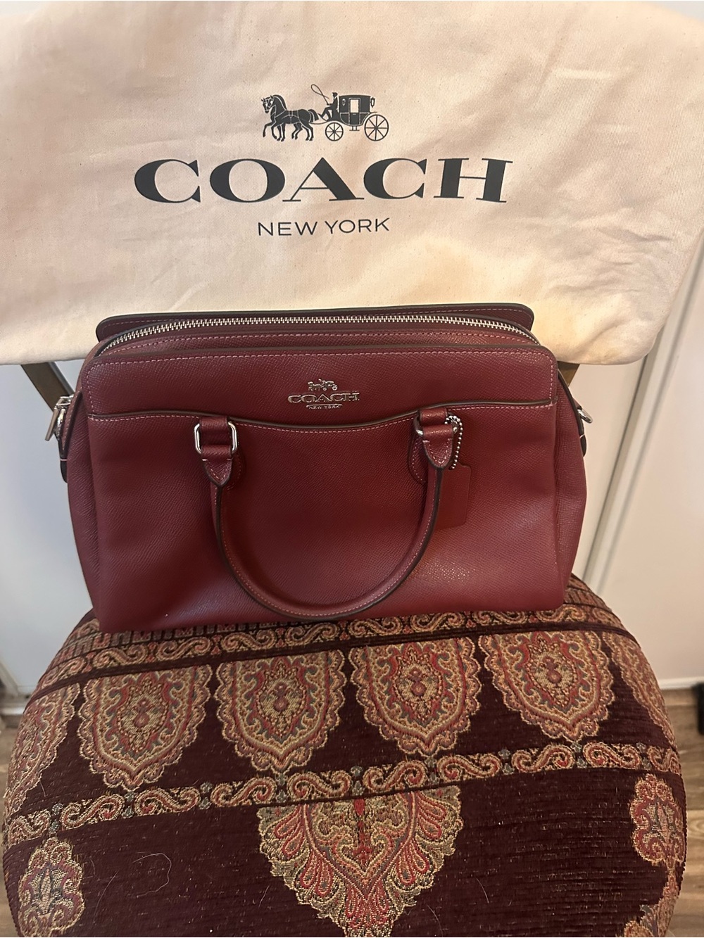 Coach Burgundy Leather Woman Carryall Satchel
